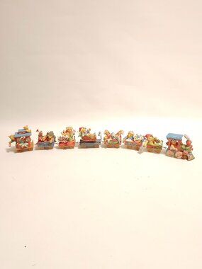 Cherished Teddies Santa's Express Train Christmas 8 Piece Set Enesco Lionel